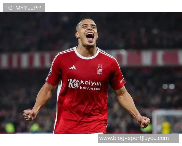 拜仁与切尔西争夺森林后卫穆里略明夏目标锁定格伊